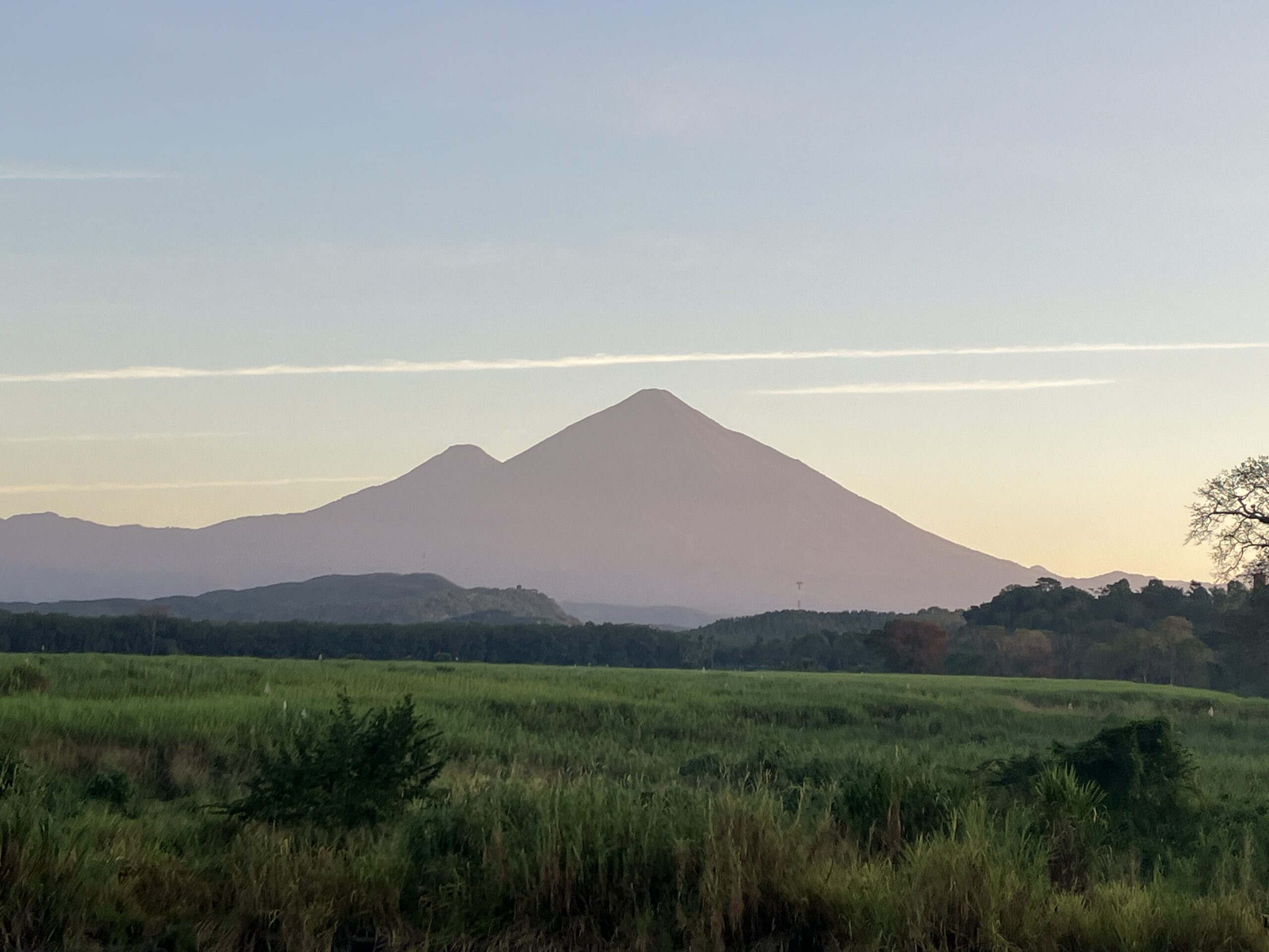 Einer der 37 Vulkane in Guatemala